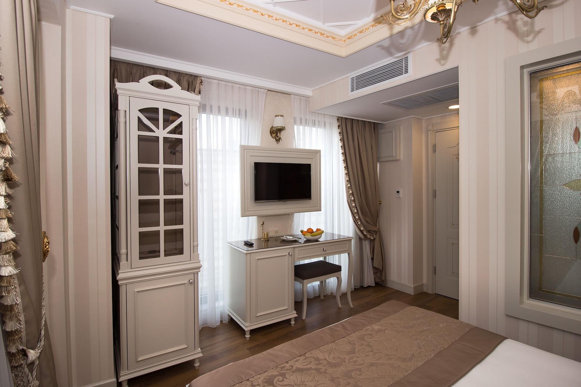 Istanbul Town Hotel Exterior photo