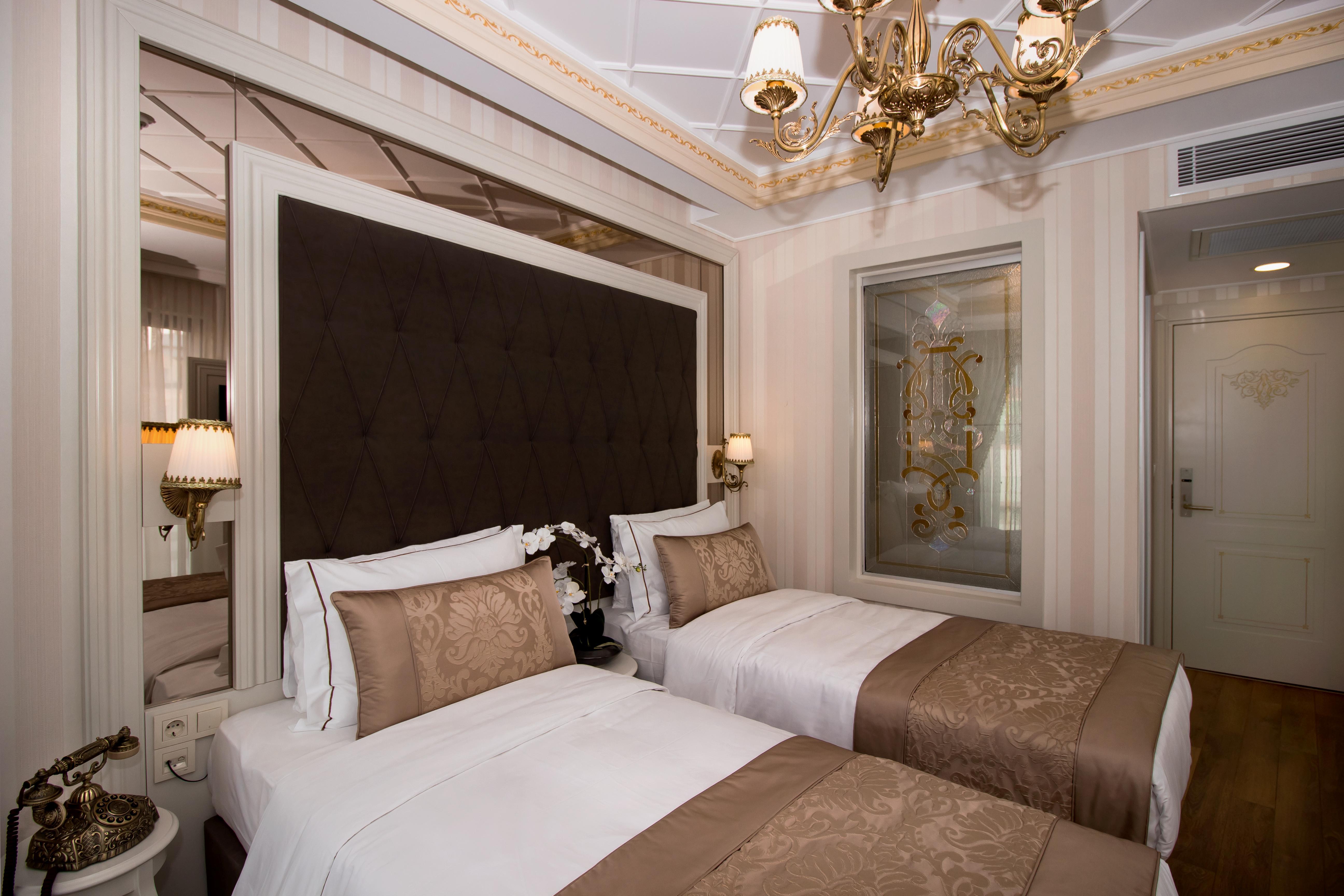 Istanbul Town Hotel Exterior photo